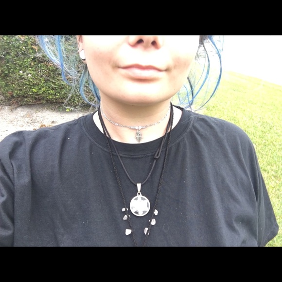 hamsa evil eye choker - handmade - Picture 3 of 3